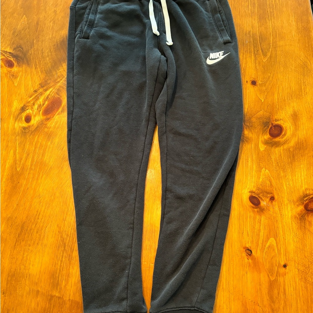 Nike Black Joggers Tapered Fit Soft Fleece